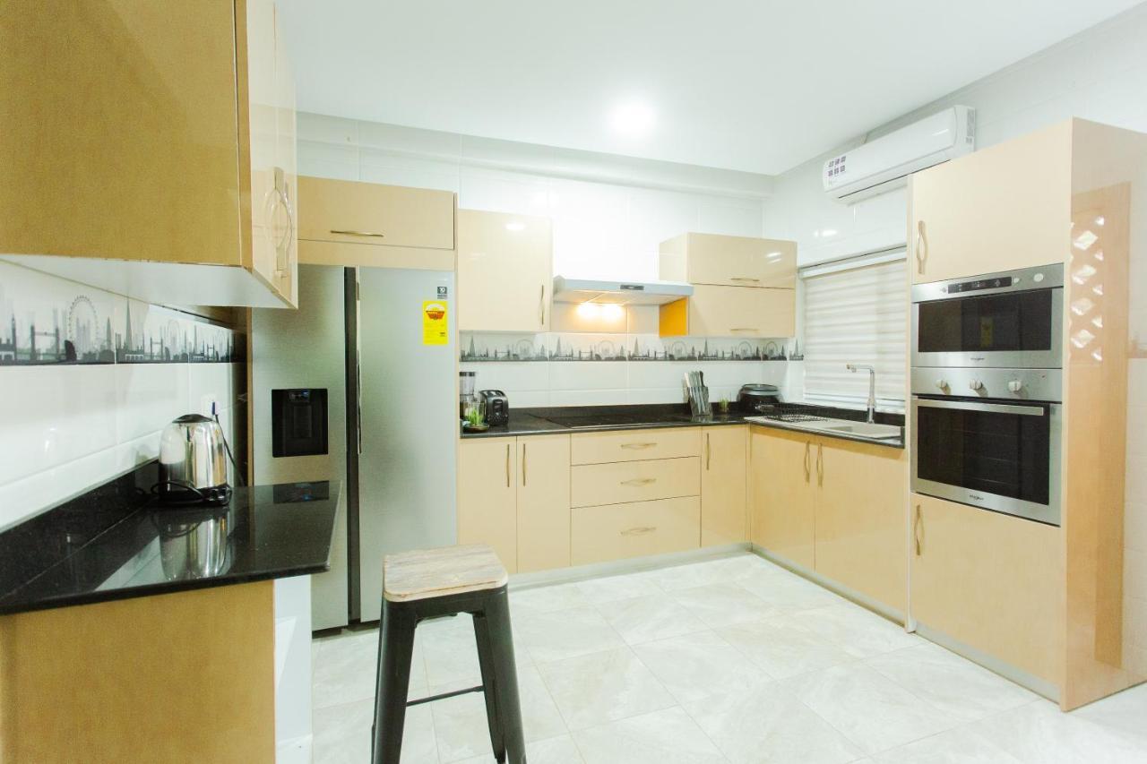 Accra Luxury Homes @ Achimota Eksteriør bilde